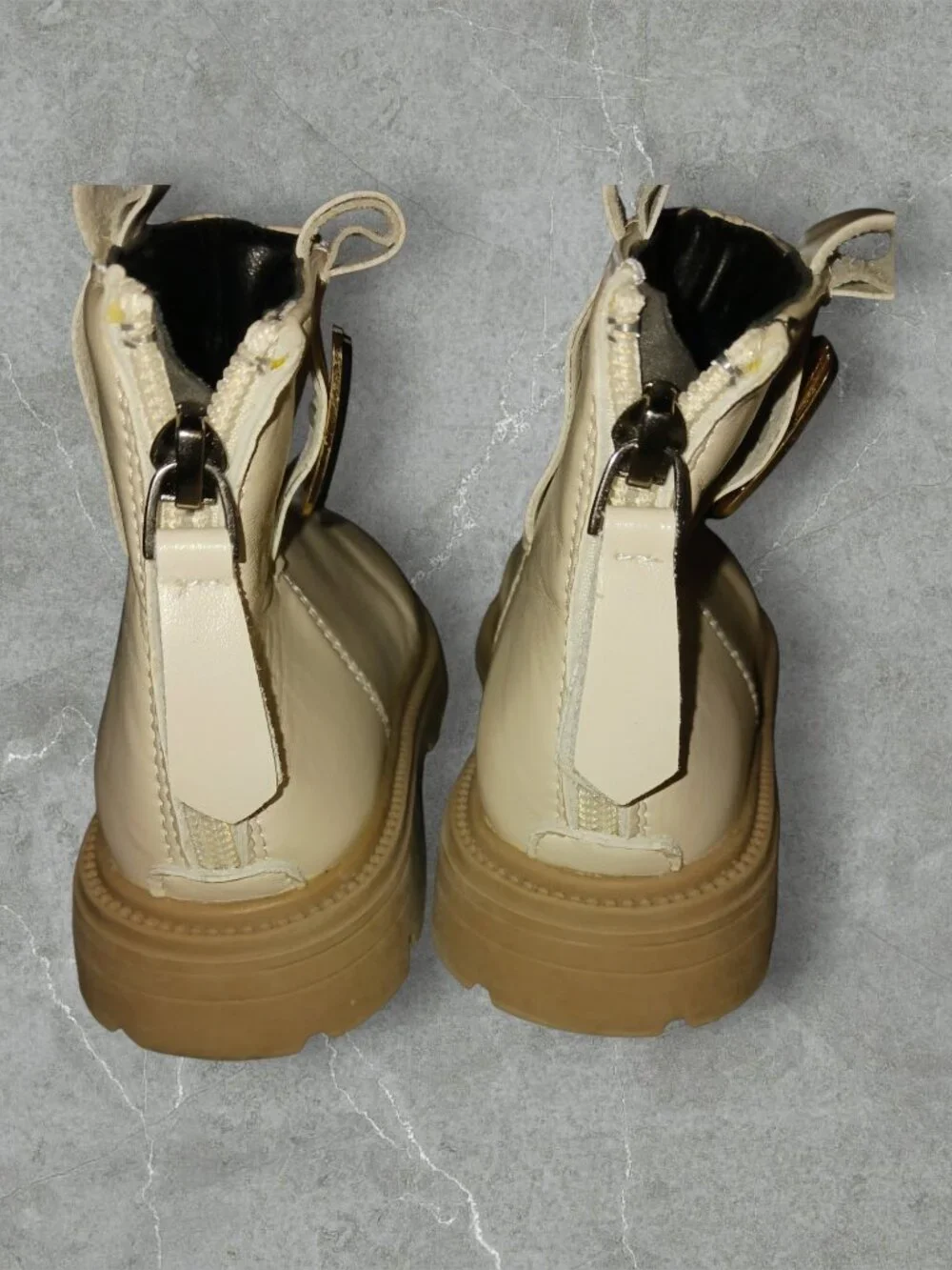 Girls Cream Chunky Lug Sole Ankle Boots Size 11 Kids Back Zip Fashion Boots